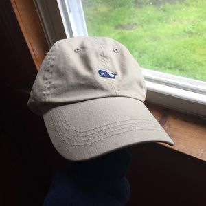 Vineyard Vines hat